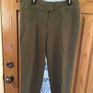 💚3/$25 Cato size 16 olive green pants